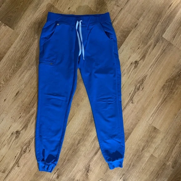 Royal Blue Figs Scrub Set - Size Medium - Picture 4 of 7